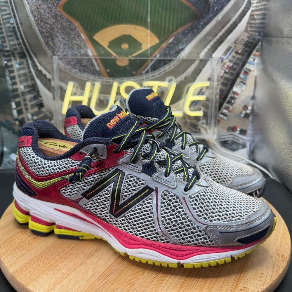 New Balance Womens 880 V2 (Multi-Color) Running Shoes Size 10